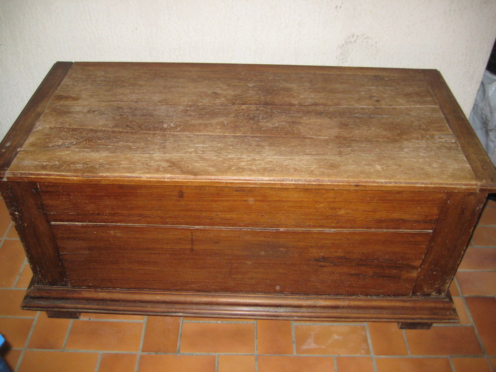 coffre &agrave; farine Meubles
