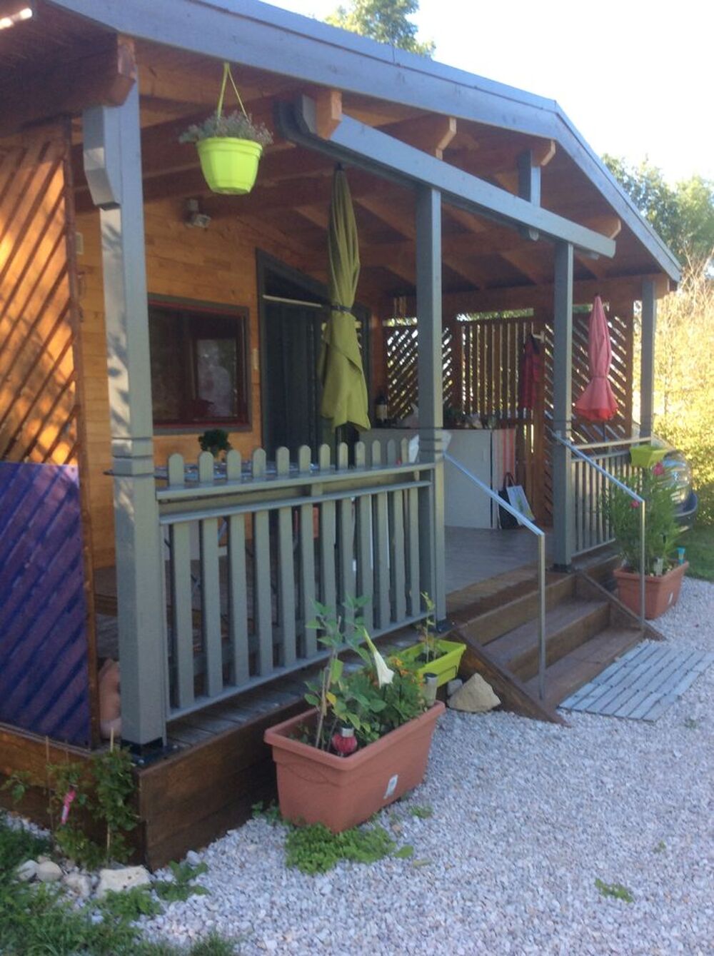   Chalet dans Camping familiale jura franche comte bourgogne  Franche-Comté, Mont-sur-Monnet (39300)