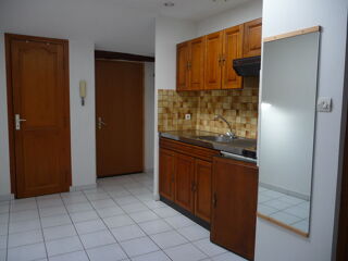  Appartement à louer 1 pièce 30 m² Mâcon