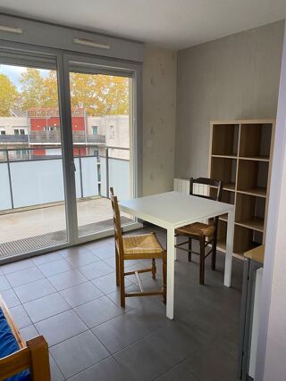  Appartement à louer 1 pièce 22 m²