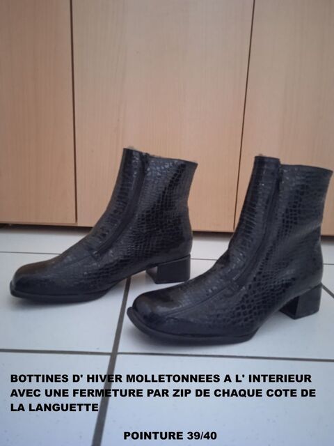 Bottines noires molletonnes  l'intrieur pointure 39/40 10 Lourdes (65)
