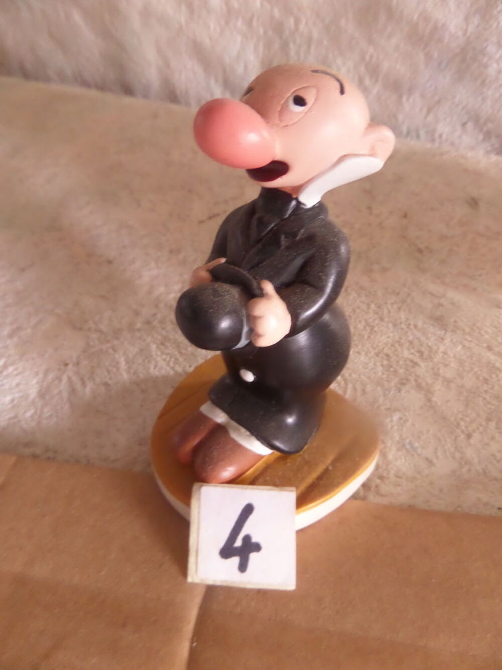 16 figurines WARNER BROS 