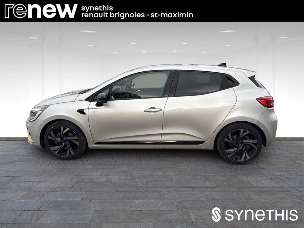 Clio V Clio E-Tech full hybrid 145 Engineered 2023 occasion 83170 Brignoles