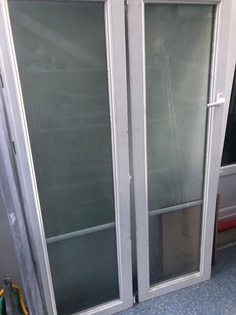 Fentre trs bon tat 50 Tinqueux (51)