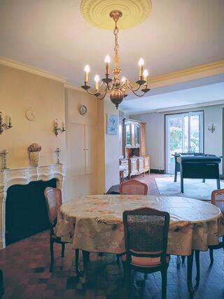  Maison � vendre 10 pi�ces 220 m�