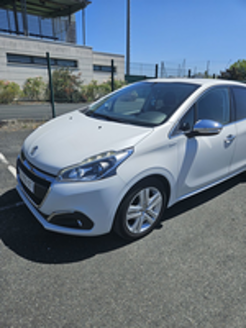 208 1.2 PureTech 82ch BVM5 Style 2017 occasion 18100 Vierzon