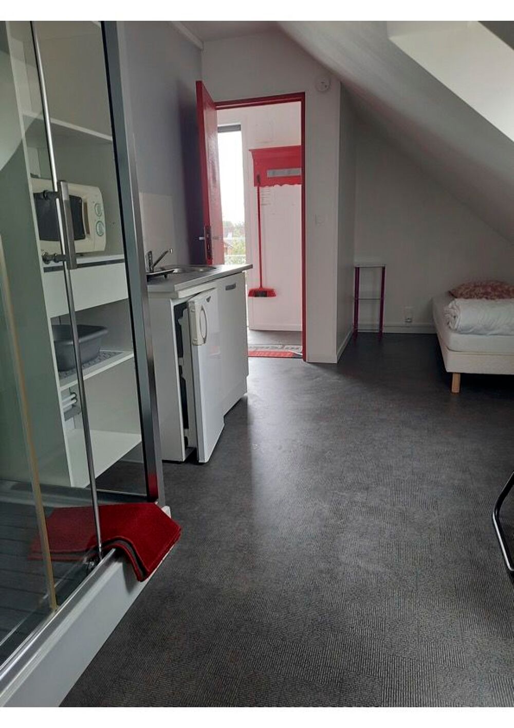Location Chambre CHAMBRE tout confort indépendant Dreuil-lès-amiens