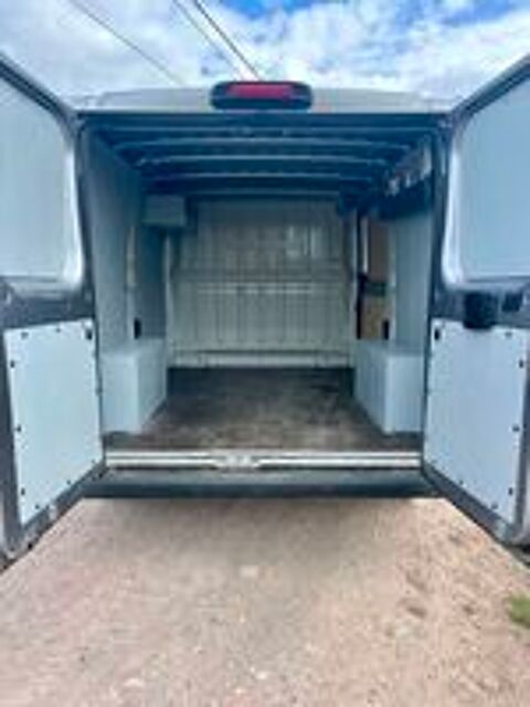Boxer BOXER TOLE 335 L1H1 BLUEHDI 120 S&S ASPHALT 2022 occasion 59263 Houplin-Ancoisne