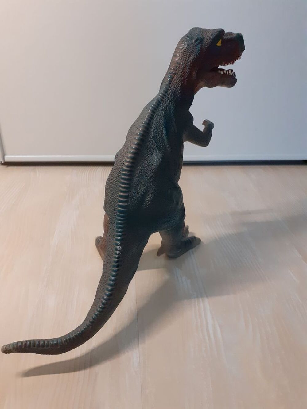 Grande Figurine &quot;Dinosaure&quot; de 27,5 cm de haut, Marque Toys Jeux / jouets