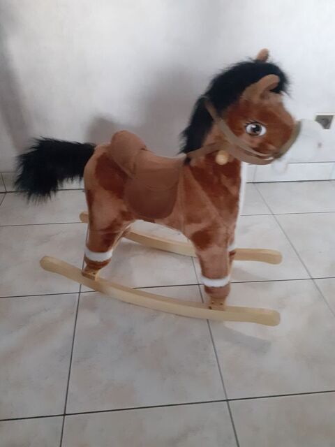 Cheval hot sale bascule occasion