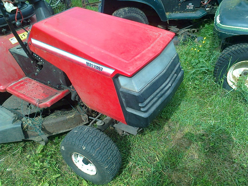 capot tracteur tondeuse Jardin