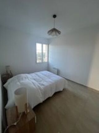  Appartement à louer 2 pièces 45 m²