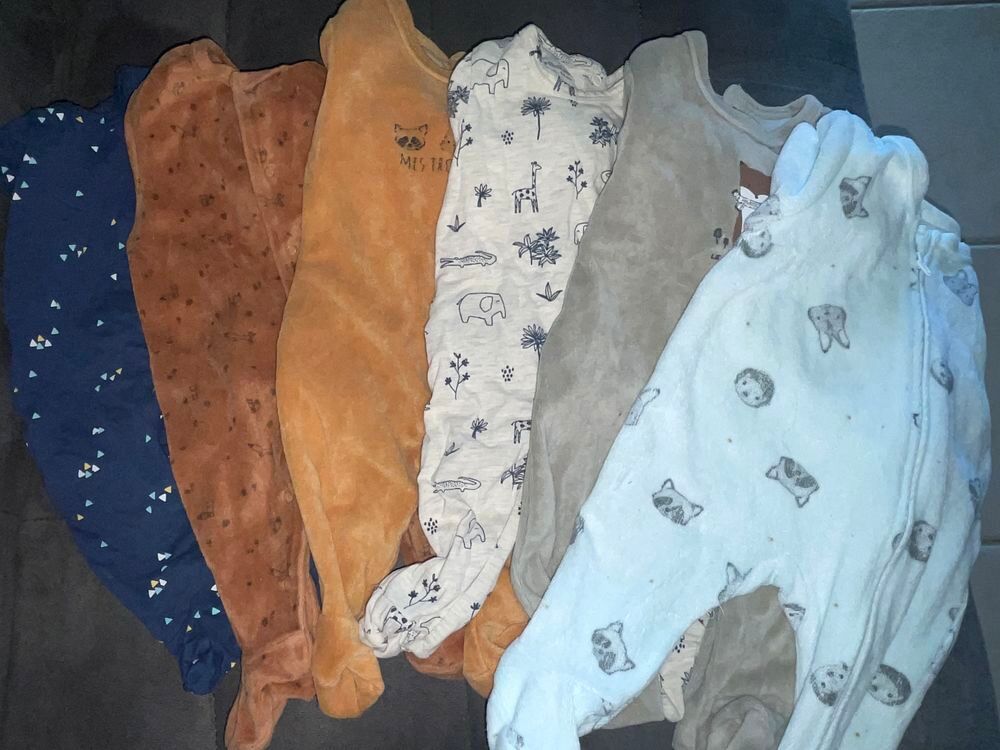 GRENOUILL&Egrave;RE PYJAMA DORS BIEN Vêtements enfants