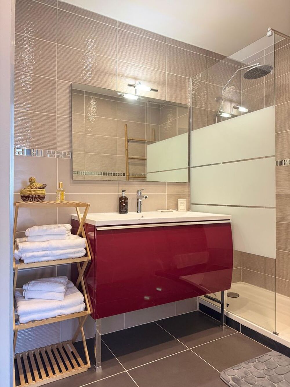   grand appartement chic - - Avignon - Festival Provence-Alpes-Cte d'Azur, Le Pontet (84130)