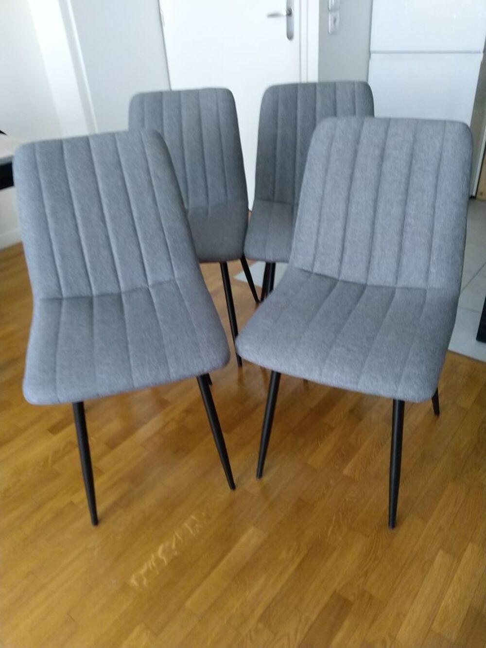 Lot de 4 chaises Meubles