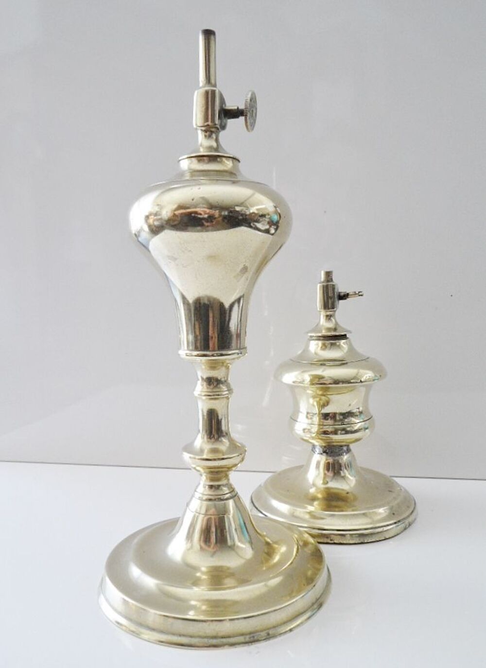 ANCIENNE LAMPE BRIQUET ESSENCE/PETROLE BRONZE 19&egrave;me 