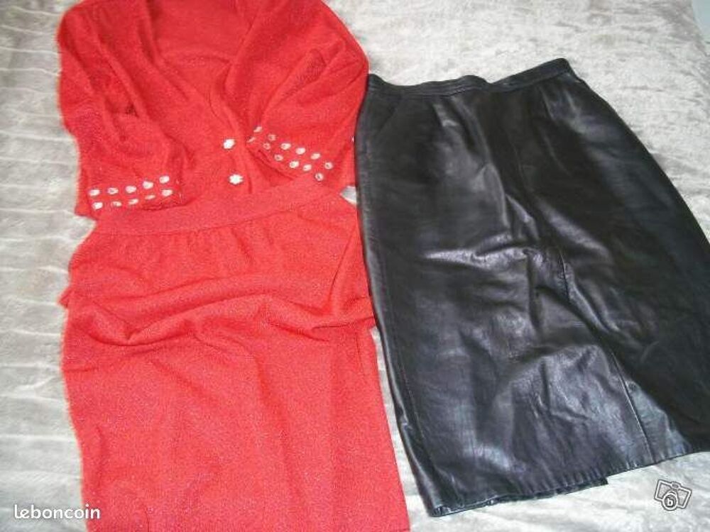 ENSEMBLE ROUGE BRILLANT Vêtements