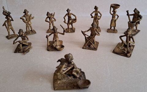 Statuettes en bronze 7 Marignane (13)