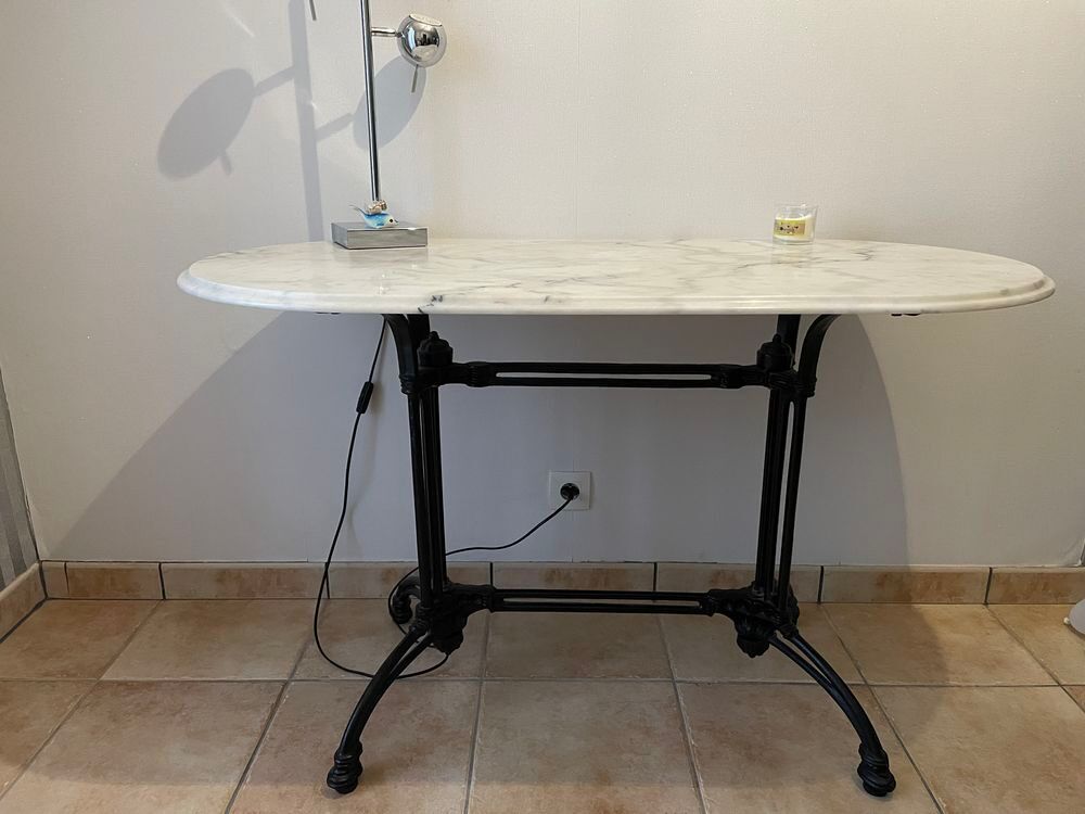 Table en marbre Meubles