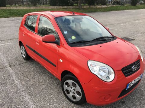 Kia Picanto 1.1L 65 Urban Chic 2010 occasion Saint-Andiol 13670