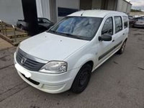 Logan MCV dCi 90 eco2 5 places Black Line 2 Euro 5 2012 occasion 54620 Pierrepont