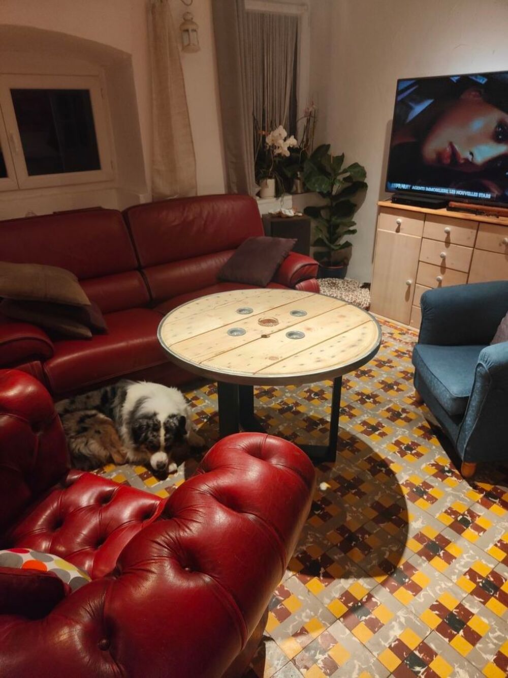 Table basse avec pied en &eacute;toile sur mesure ou autre forme de pied et plaque Touret cercle Meubles