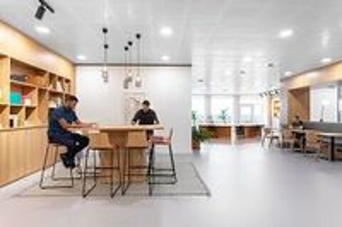   Un bureau au design remarquable pour 4 personnes à Paris, Spaces La defense  