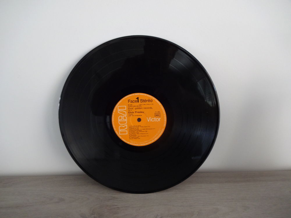 ELVIS PRESLEY VINYLE TEL / 0627473514 CD et vinyles