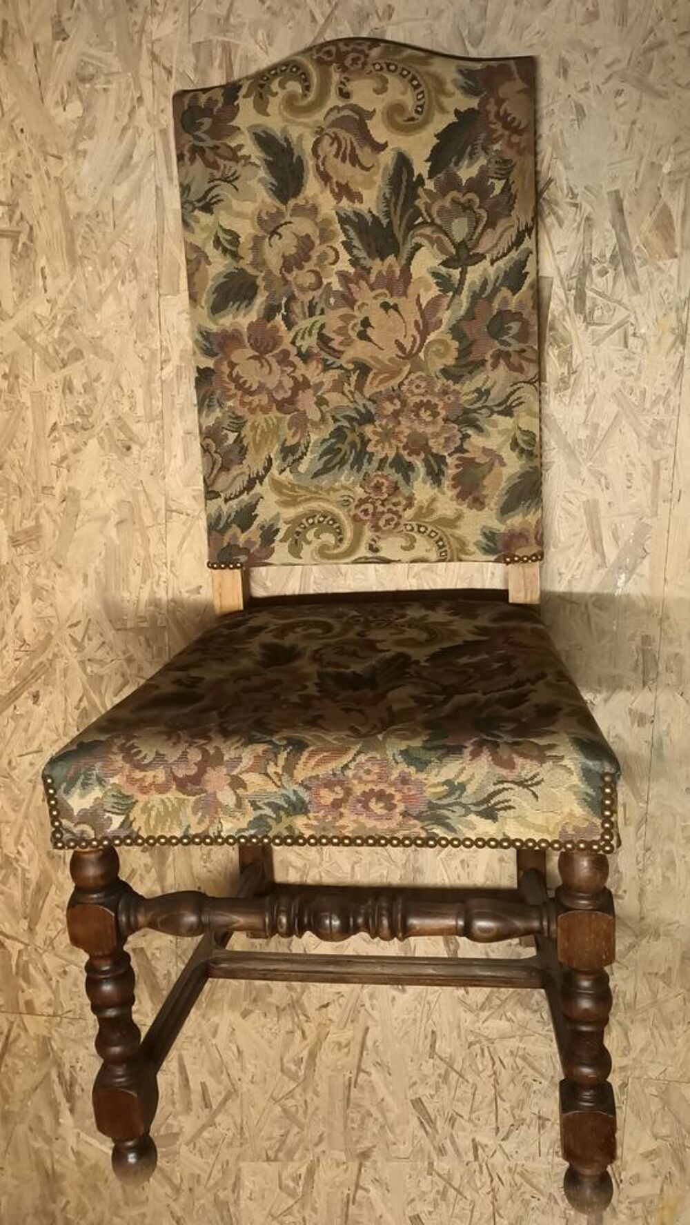 Chaise de bureau en tissu TBE Meubles
