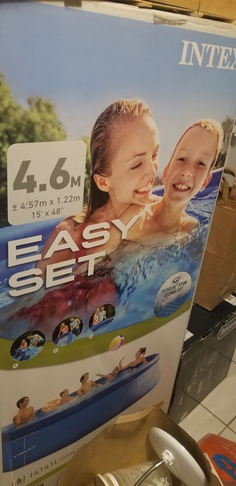 piscine auto portante INTEX 200 Saint-Loub�s (33)