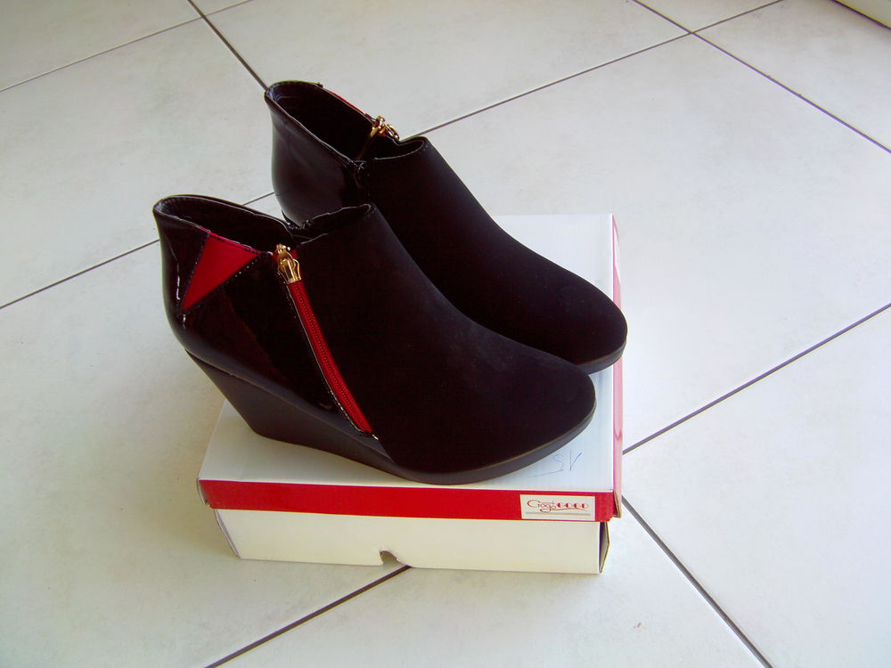 Bottines bi mati&egrave;re pointure 37 Chaussures