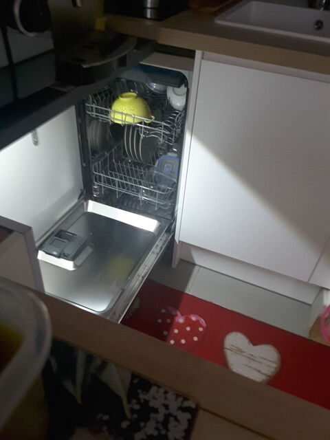 Lave vaisselles de marque ELECTROLUX EXP26U758CW 300 Courbevoie (92)