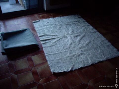 Tapis de sol  Blanc  Fourrure  5 Bouxwiller (67)
