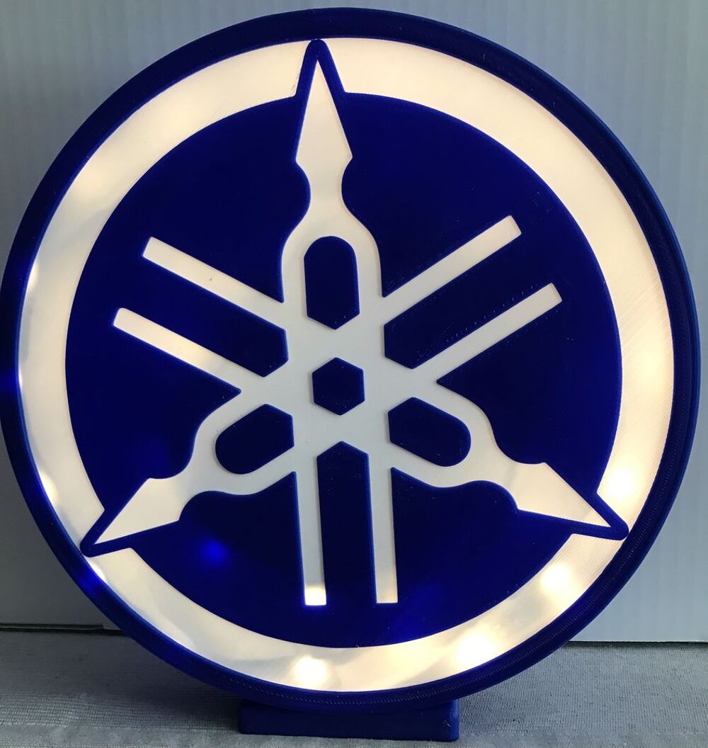 Lampe YAMAHA &eacute;clairage leds &agrave; piles Décoration