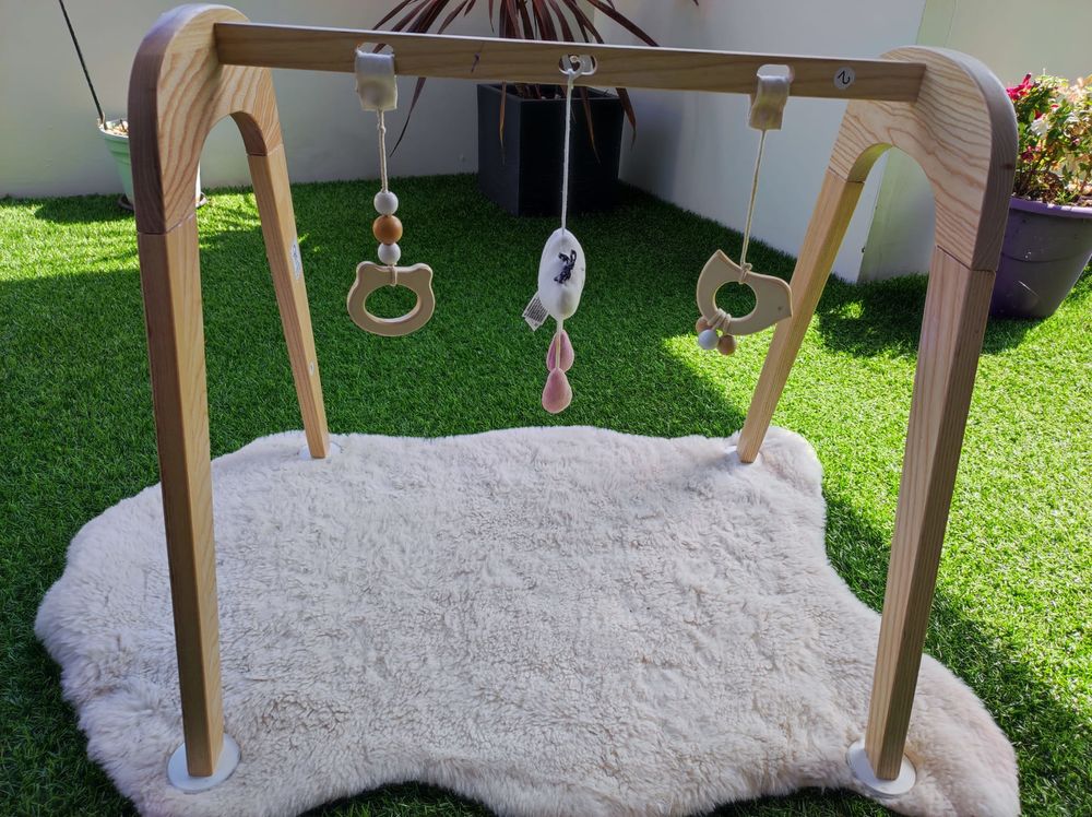 Portique d'&eacute;veil en bois vertbaudet Mobilier enfants