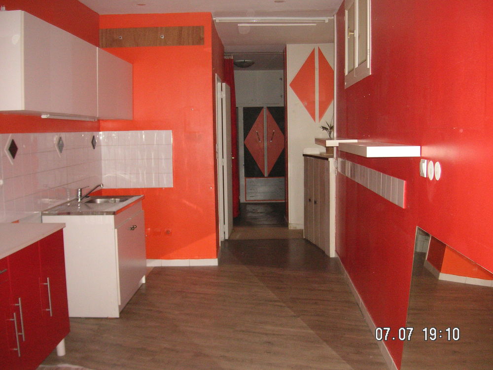 Vente Loft TYPE II ATYPIQUE, AMENAGE EN LOFT Marseille 6