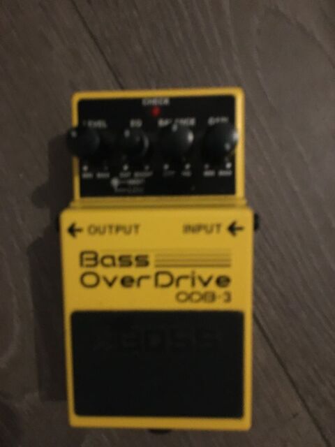 Pedale Overdrive pour Basse 50 Darntal (76)