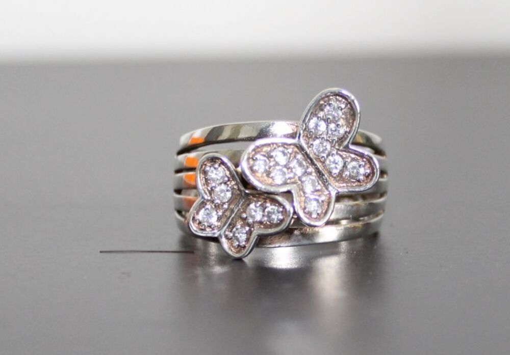 Bague argent /oxydes de zirconium Bijoux et montres