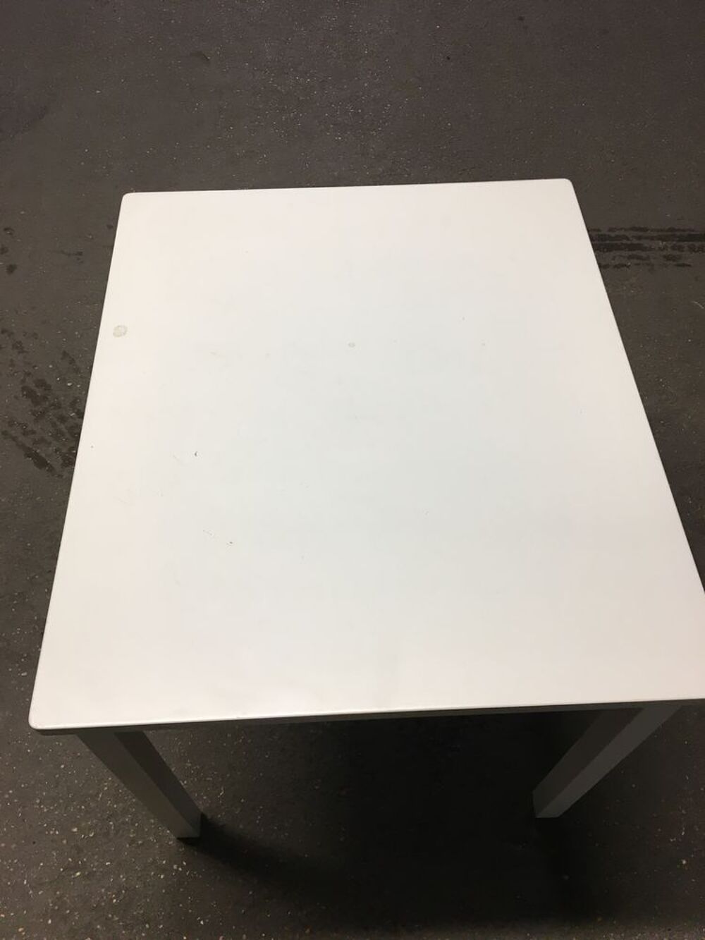 Table basse Meubles