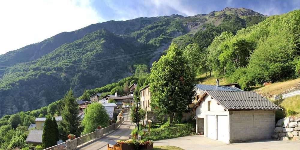 Maison 5 pièces 67 m² · à Orelle · 67 m² · 185 000 €