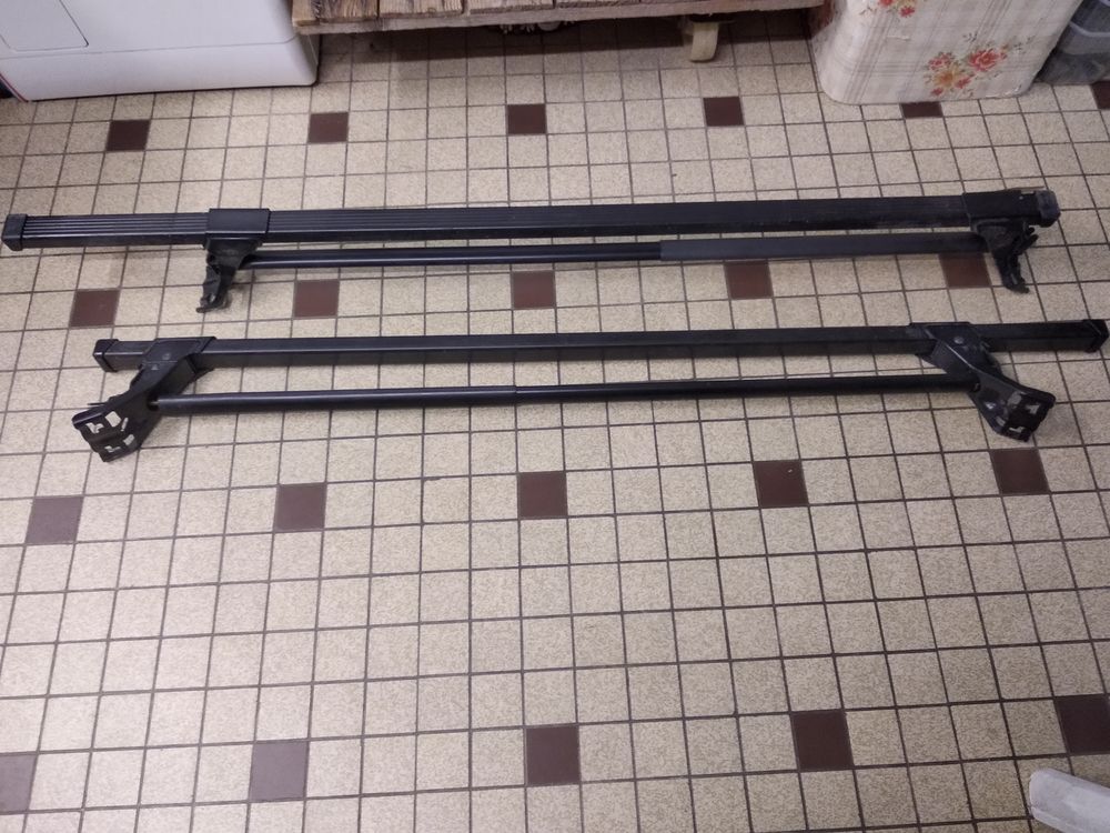 Barres de toit pour v&eacute;hicules anciens Bricolage