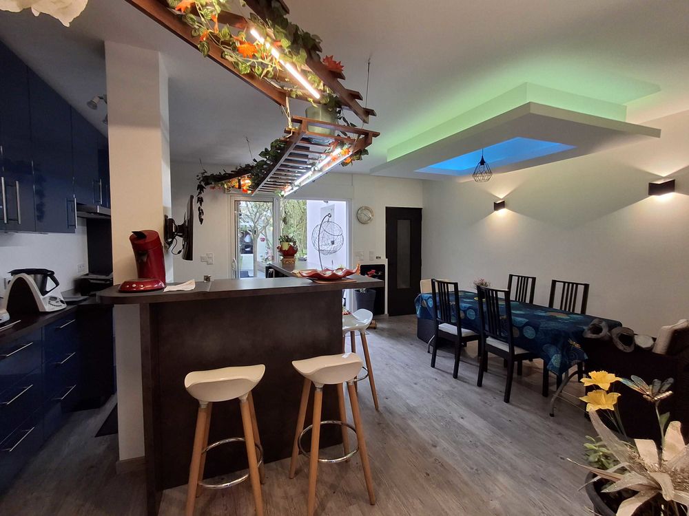 Maison 5 pièces 93 m² · à Bordeaux · 93 m² · 340 000 €