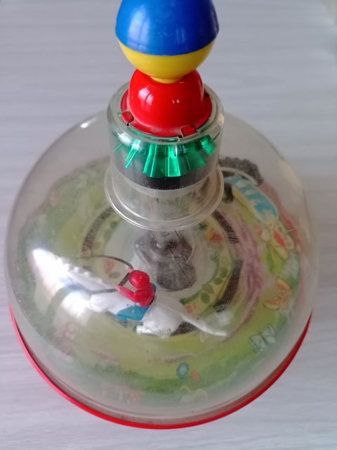 Man�ge courses chevaux vintage 60's 16 Bagnols-sur-C�ze (30)