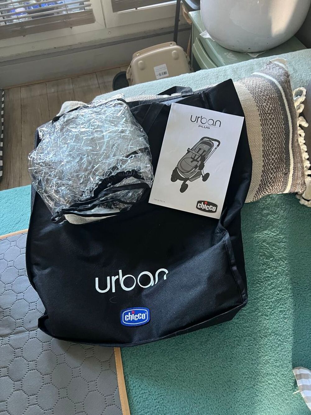 poussette trio Chicco urban plus Pu�riculture