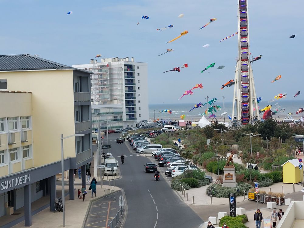   Berck APPARTEMENT 6 PERS PMR  super emplacement face mer 4*. Nord-Pas-de-Calais, Berck (62600)