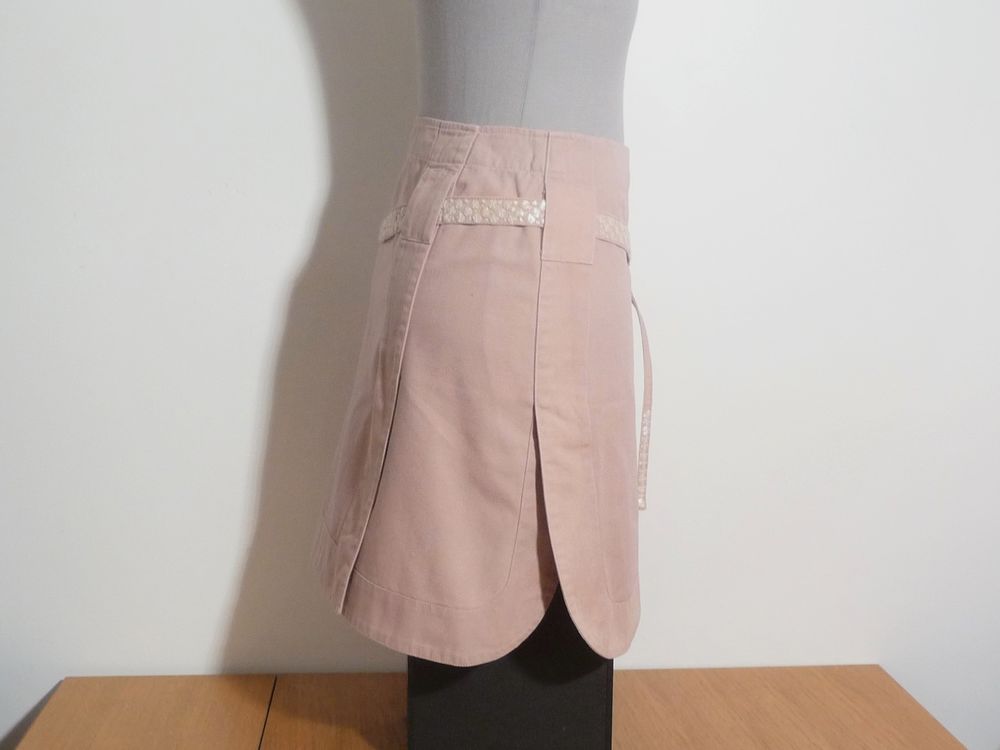 Jupe Courte en 100% Coton Rose avec ses 3 Fentes- Ralph Kemp Vêtements