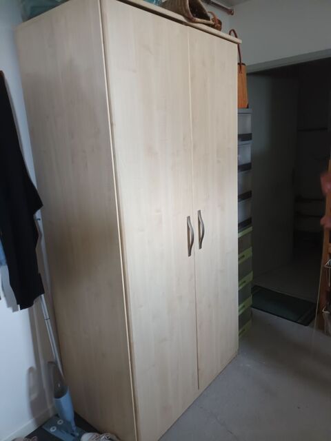 Armoire 2 portes  chambre adulte 100 Essegney (88)