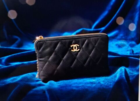 Chanel Pochette velours 155 Perpignan (66)