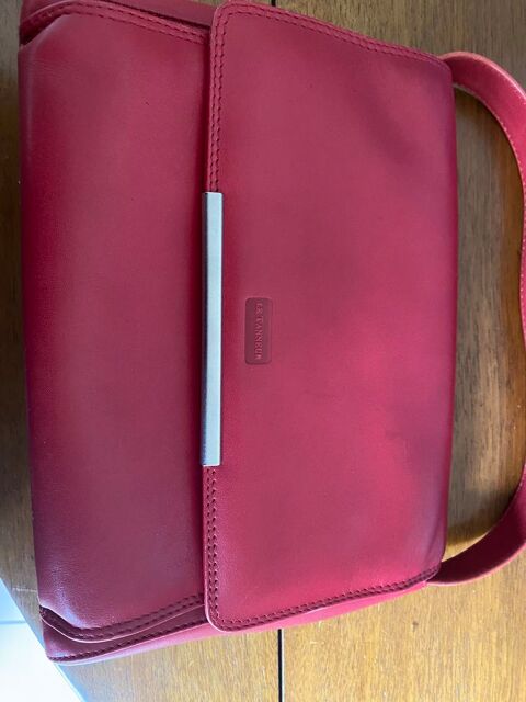 Sac � main rouge 25 Claix (38)