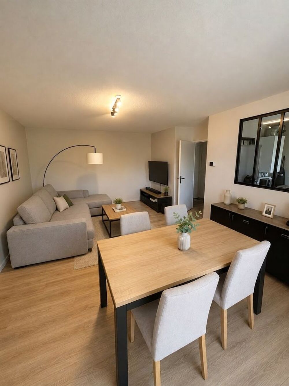Vente Appartement T2 59 m² lumineux avec Balcon, Vue Puy de Dôme & Cathédrale Clermont-ferrand